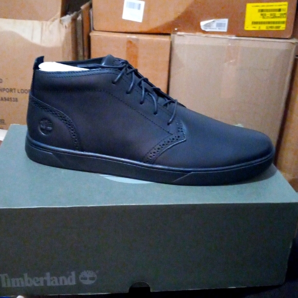 Timberland Other - Timberland Groveton Lux Chukka Black